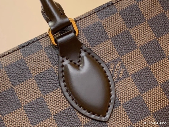 AAA Replica Ru LOUIS ONTHEGO VUITTON MM-35*27*14cm 0824